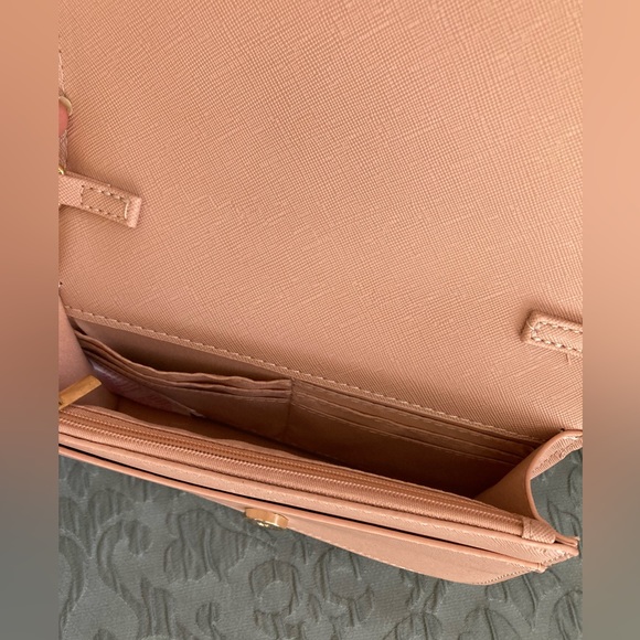 TRINA TURK | NWT Color Block Blush/Tan Crossbody Bag - Picture 4 of 7